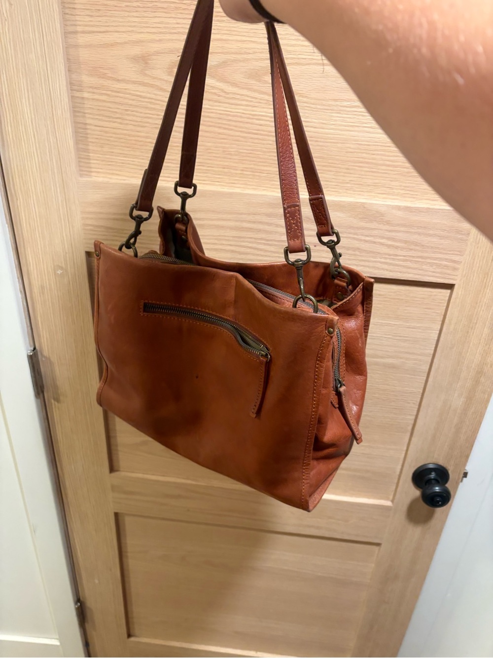 American Leather Shoulder Tote in Warm Cognac - Picture 2 of 7